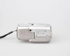 Fujifilm Finepix 2600 Zoom Digicam W/ 2 MP CCD Sensor W/ 64 MB Smart Media Card (uses AA Batteries)(Fujifilm Finepix 2600 Zoom Digicam W 2mp Ccd Sensor W 64mb Smartmedia Card Uses Aa Batteries) -Vintage Camera Store fujifilm finepix 2600Zoom ccd digicam 202304304057