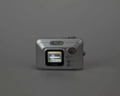 Fujifilm Finepix A200 2 MP CCD Sensor Digicam (uses AA Batteries + XD Cards)(Fujifilm Finepix A200 2 Mp Ccd Sensor Digicam Uses Aa Batteries Xd Cards) -Vintage Camera Store fujifilm finepix A200 2 megapixel CCD digicam 20240325 1210