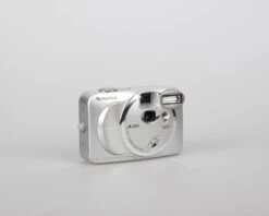 Fujifilm Finepix A200 2 MP CCD Sensor Digicam (uses AA Batteries + XD Cards)(Fujifilm Finepix A200 2 Mp Ccd Sensor Digicam Uses Aa Batteries Xd Cards) -Vintage Camera Store fujifilm finepix A200 2 megapixel CCD digicam 20240325 1215