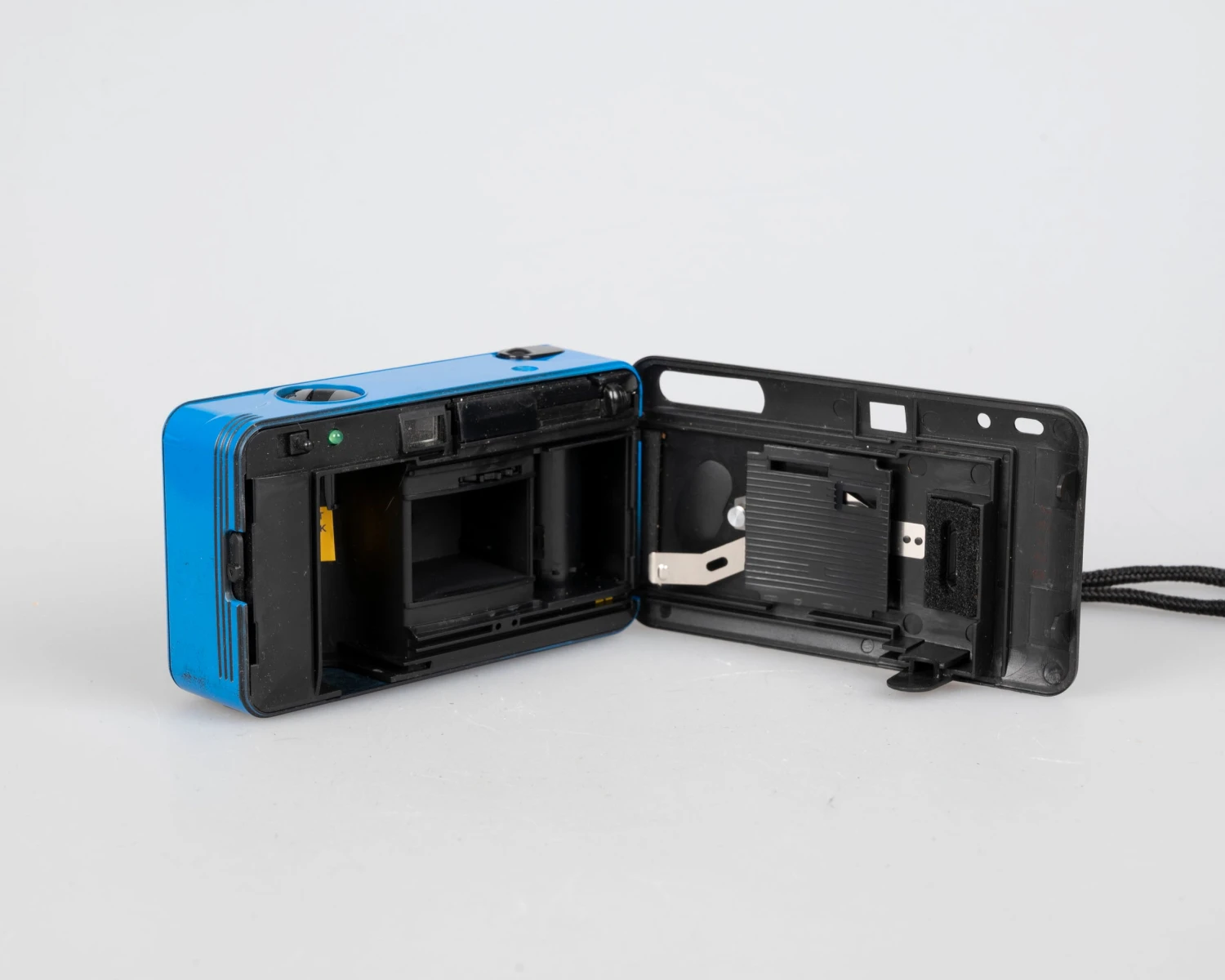 Fun Shooter FS470 35mm Film Camera(Copy Of Concord 850 Slim Line 35mm Film Camera Serial 11025) 9 Fun Shooter FS470 35mm Film Camera(Copy Of Concord 850 Slim Line 35mm Film Camera Serial 11025) - Image 9