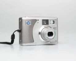 HP Photosmart 735 3.2 MP CCD Sensor Digicam W/ 512MB SD (serial Q2210A)(Hp Photosmart 735 3 2 Mp Ccd Sensor Digicam W 512mb Sd Serial Q2210a) -Vintage Camera Store hp photosmart 735 ccd digicam serial Q2210A 20250324 6