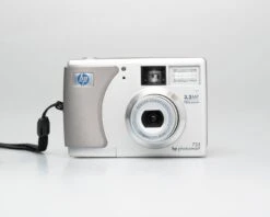 HP Photosmart 735 3.2 MP CCD Sensor Digicam W/ 512MB SD (serial Q2210A)(Hp Photosmart 735 3 2 Mp Ccd Sensor Digicam W 512mb Sd Serial Q2210a) -Vintage Camera Store hp photosmart 735 ccd digicam serial Q2210A 20250324 7