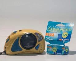 Minolta Vectis GX-4 Waterproof APS Film Camera(Minolta Vectis Gx 4 Waterproof Aps Film Camera Includes Roll Of Expired Film Tested)