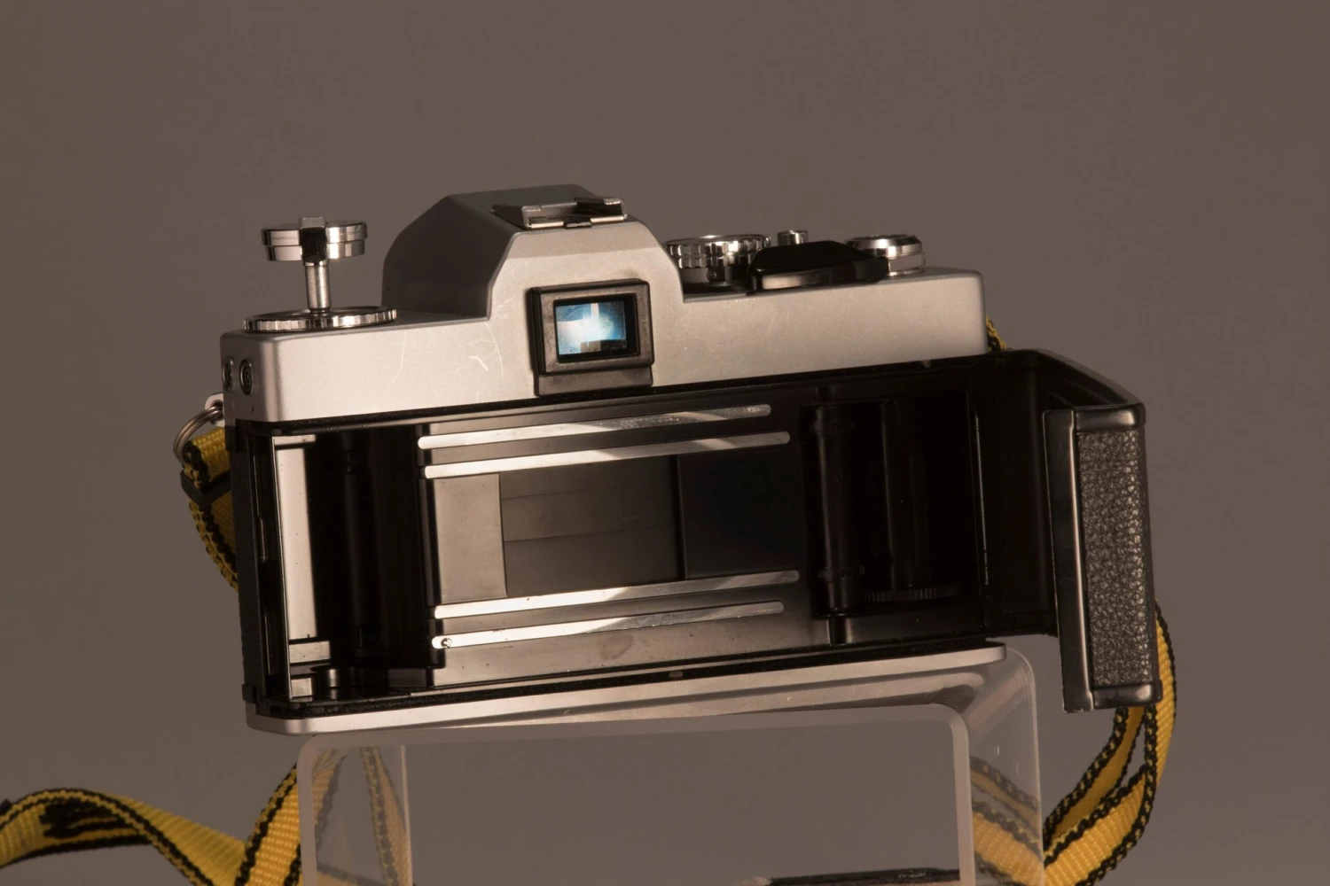 Ricoh Singlex II + Carl Zeiss Jena 50mm Lens(Ricoh Singlex Ii W Carl Zeiss Jena 50mm F2 8 Tessar Lens M42 Lens Mount Film Tested Excellent Image Quality Lens) 8 Ricoh Singlex II + Carl Zeiss Jena 50mm Lens(Ricoh Singlex Ii W Carl Zeiss Jena 50mm F2 8 Tessar Lens M42 Lens Mount Film Tested Excellent Image Quality Lens) - Image 8