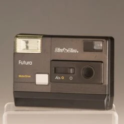 Dira-Disc Futura Disc Film Camera(Dira Disc Futura Disc Film Camera Includes Sealed Disc Film And Case Tested)