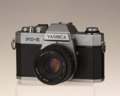 Yashica FX-2 35mm Film SLR + 50mm F1.9 Lens(Yashica Fx 2 35mm Film Slr W Yashica 50mm F1 9 Lens Film Tested Works Great)