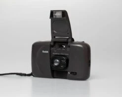 Kodak Cameo EF 35mm Camera (serial Z-094)(Kodak Cameo Ef 35mm Camera Serial Z 094) -Vintage Camera Store kodak Cameo EF 35mm film pns Camera serial Z 09420250719 5