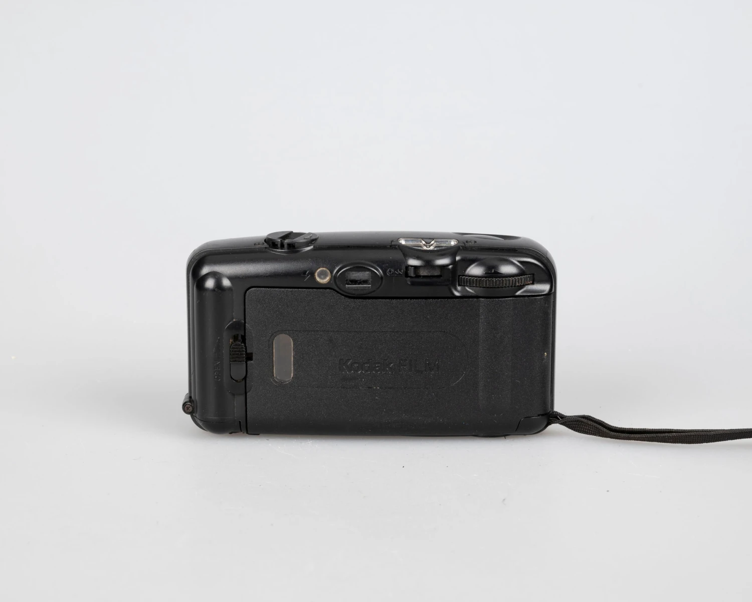 Kodak KB10 35mm Camera W/ Case(Kodak Kb10 35mm Camera W Case) 10 Kodak KB10 35mm Camera W/ Case(Kodak Kb10 35mm Camera W Case) - Image 10