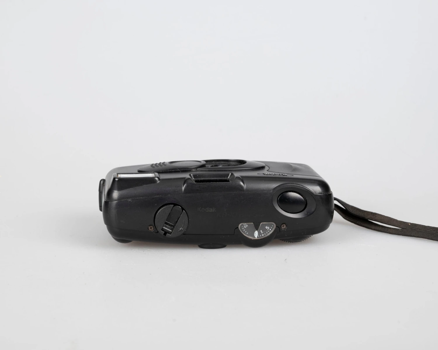 Kodak KB10 35mm Camera W/ Case(Kodak Kb10 35mm Camera W Case) 6 Kodak KB10 35mm Camera W/ Case(Kodak Kb10 35mm Camera W Case) - Image 6