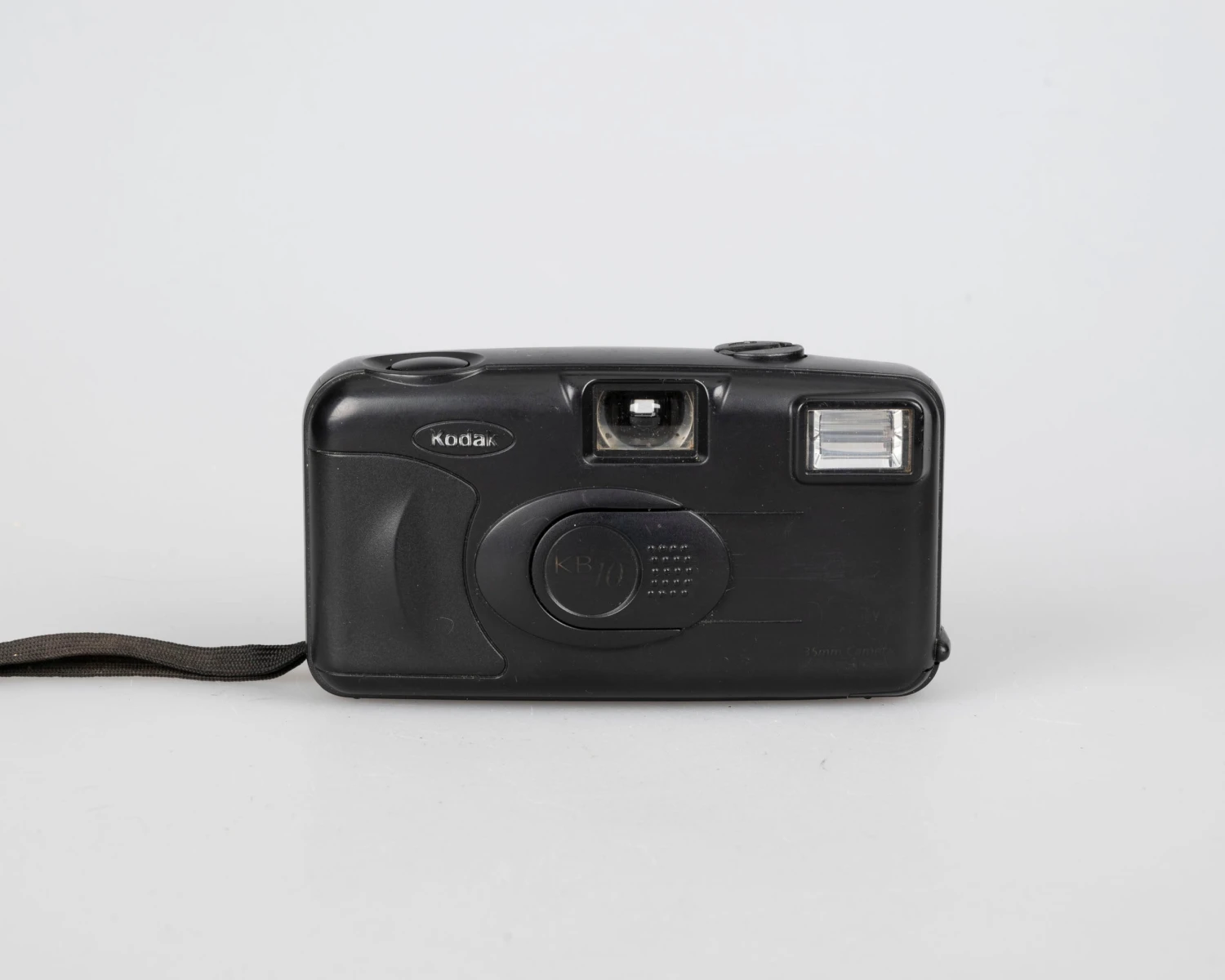 Kodak KB10 35mm Camera W/ Case(Kodak Kb10 35mm Camera W Case) 3 Kodak KB10 35mm Camera W/ Case(Kodak Kb10 35mm Camera W Case) - Image 3