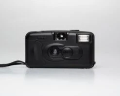 Kodak KB10 35mm Camera (serial 1676902)(Kodak Kb10 35mm Camera Serial 1676902)