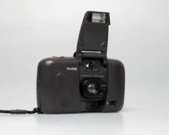 Kodak Cameo EF Compact 35mm Camera (serial X067)(Kodak Cameo Ef 35mm Camera Serial X067) -Vintage Camera Store kodak cameoEF pns 35mm film camera serial X067 20250729 5