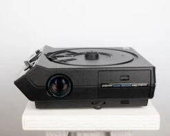 Kodak Carousel 4400 35mm Slide Projector W/ Ektanar C 102mm F2.8 Lens (serial 140686)(Kodak Carousel 4400 35mm Slide Projector W Ektanar C 102mm F2 8 Lens Serial 140686) 14 Kodak Carousel 4400 35mm Slide Projector W/ Ektanar C 102mm F2.8 Lens (serial 140686)(Kodak Carousel 4400 35mm Slide Projector W Ektanar C 102mm F2 8 Lens Serial 140686) -Vintage Camera Store kodak carousel 4400 35mm slide projector serial 140686 202311075793