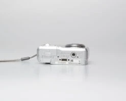 Kodak EasyShare C643 6.1 Megapixel CCD Sensor Digicam W/ 1 GB SD Card (uses AA Batteries)(Kodak Easyshare C643 6 1 Megapixel Ccd Sensor Digicam W 1 Gb Sd Card Uses Aa Batteries) -Vintage Camera Store kodak easyshare C643 6mp digicam 20250405 2