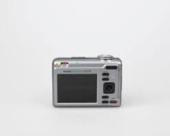 Kodak Easyshare Z1275 Digicam W/ 12 MP CCD Sensor *glitchy Images* (uses AA Batteries And SD Memory Cards)(Kodak Easyshare Z1275 Digicam W 14 Mp Ccd Sensor Uses Aa Batteries And Sd Memory Cards) -Vintage Camera Store kodak easyshare Z1275 digicam glitchy 202305104183