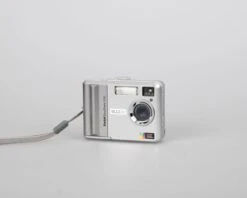 Kodak EasyShare C530 5 Megapixel CCD Sensor Digicam W/ 256 MB SD Card (uses AA Batteries)(Kodak C530 5 Megapixel Ccd Sensor Digicam W 256 Mb Sd Card Uses Aa Batteries) -Vintage Camera Store kodak easyshare c530 5 megapixel ccd digicam 20240319 1093