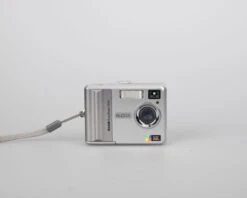 Kodak EasyShare C530 5 Megapixel CCD Sensor Digicam W/ 256 MB SD Card (uses AA Batteries)(Kodak C530 5 Megapixel Ccd Sensor Digicam W 256 Mb Sd Card Uses Aa Batteries) -Vintage Camera Store kodak easyshare c530 5 megapixel ccd digicam 20240319 1096
