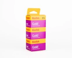 Kodak Gold 200 Color Negative Film 3-Pack (35mm, 36-exp, ISO 200, 3 Rolls)(Kodak Gold 200 Color Negative Film 3 Pack 35mm 36 Exp Iso 200 3 Rolls)