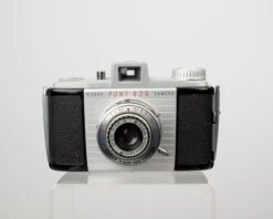 Kodak Pony 828 (uses 828 Film)(Kodak Pony 828 Uses 828 Film)