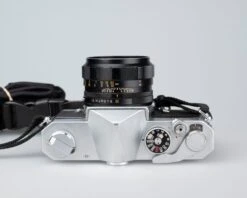 Konica Autoreflex T2 35mm Film SLR W/Hexanon AR 50mm F1.8 Lens(Konica Autoreflex T2 35mm Film Slr W Hexanon Ar 50mm F1 8 Lens) -Vintage Camera Store konica AutoReflex T2 35mmSLR Hexanon50mmF18 serial 199334 202212042529