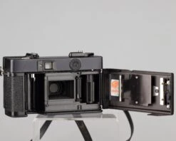 Konica C35 EF 35mm Film Camera W/original Ever-ready Case (serial 232840)(Konica C35 Ef 35mm Film Camera W Original Ever Ready Case Serial 232840) 22 Konica C35 EF 35mm Film Camera W/original Ever-ready Case (serial 232840)(Konica C35 Ef 35mm Film Camera W Original Ever Ready Case Serial 232840) -Vintage Camera Store konica C35EF serial 232840 20220511920