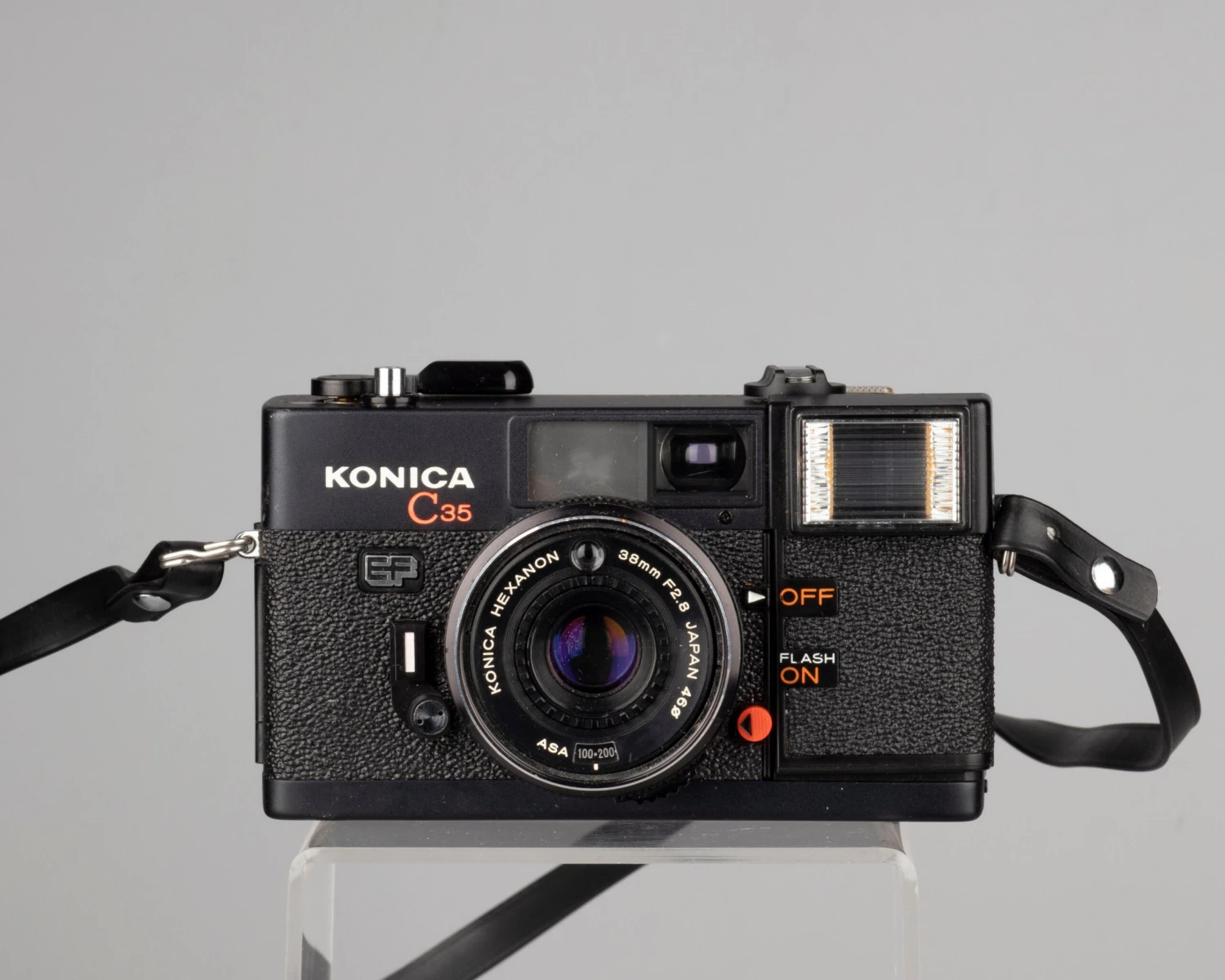 Konica C35 EF 35mm Film Camera W/original Ever-ready Case (serial 232840)(Konica C35 Ef 35mm Film Camera W Original Ever Ready Case Serial 232840) 5 Konica C35 EF 35mm Film Camera W/original Ever-ready Case (serial 232840)(Konica C35 Ef 35mm Film Camera W Original Ever Ready Case Serial 232840) - Image 5