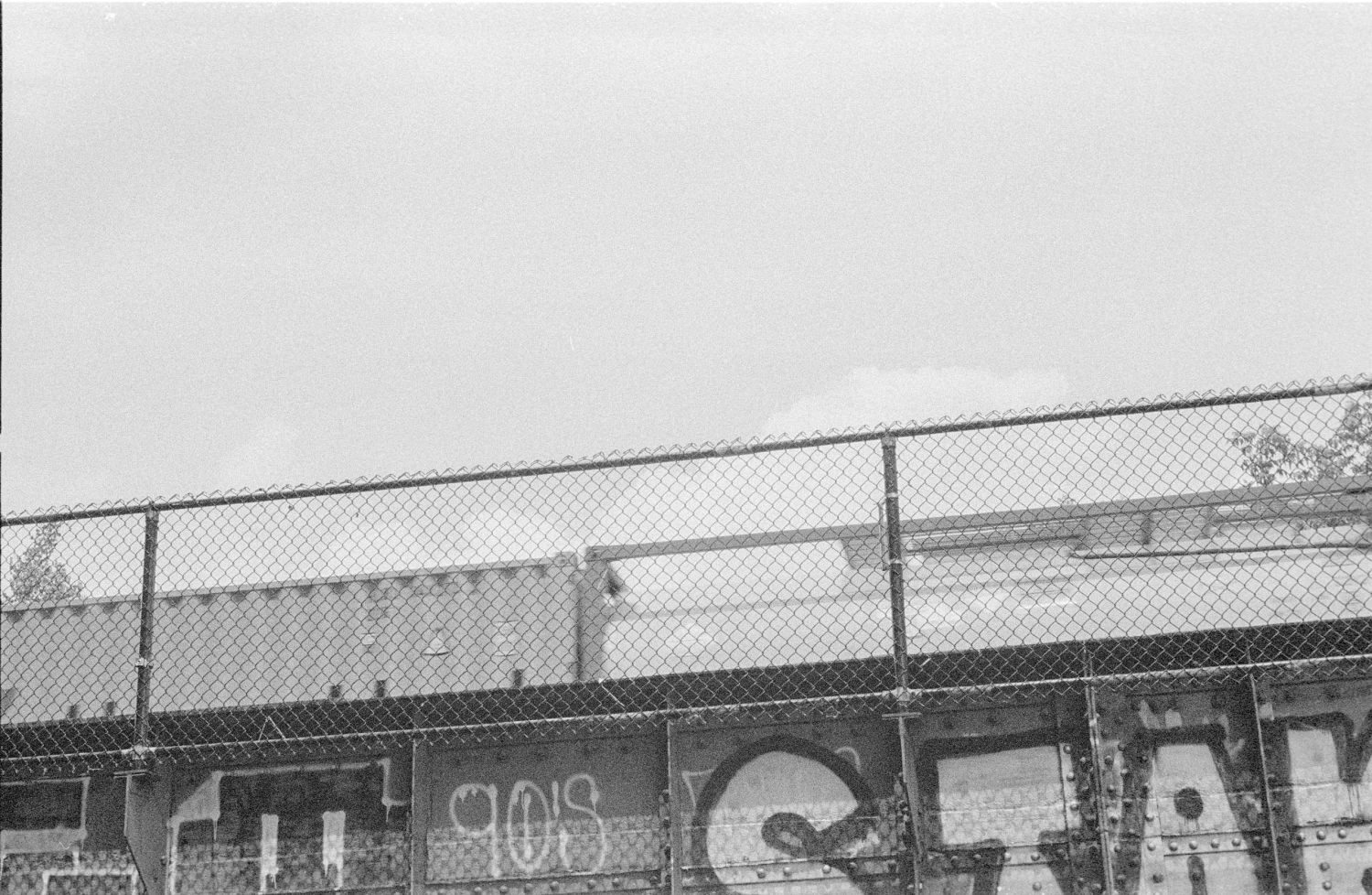 Konica FS-1 35mm Film SLR Camera W/Hexanon AR 50mm F1.7 Lens (serial 518843) | Film🎞tested(Konica Fs 1 35mm Film Slr Camera W Hexanon Ar 50mm F1 87 Lens Serial 518843) - Image 13