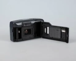 Konica Z-up 110 Super 35mm Camera W/ Case (serial 7039917)(Konica Z Up 110 Super 35mm Camera W Case Serial 7039917) -Vintage Camera Store konica z up110Super 35mm film pns camera serial 7039917 20241025 2