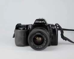 Minolta Maxxum 3xi 35mm Film SLR W/ 35-70mm Lens (serial 02425619)(Minolta Maxxum 3xi 35mm Film Slr W 35 70mm Lens Serial 02425619)