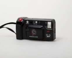 Minolta Freedom 202 Autofocus 35mm Camera W/ Case (serial 42117565)(Minolta Freedom 202 Autofocus 35mm Camera Serial 42117565) -Vintage Camera Store minolta Freedom 202 35mm film pns camera withCase serial 42117565 20241104 4