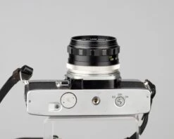 Minolta SRT 101 35mm SLR W/MC Rokkor PF 55mm F1.7 Lens + Ever-ready Case (serial 2496174)(Minolta Srt 101 35mm Slr W Mc Rokkor Pf 55mm F1 7 Lens Ever Ready Case Serial 2496174) -Vintage Camera Store minolta SRT101 serial 2496174 202205221180