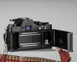 Minolta XE-7 35mm SLR (serial 1199607) W/ Minolta MD 28mm F2.8 Lens(Minolta Xe 7 35mm Slr Serial 1199607 W Minolta Md 28mm F2 8 Lens) -Vintage Camera Store minolta XE7 serial 1199607 202206011190