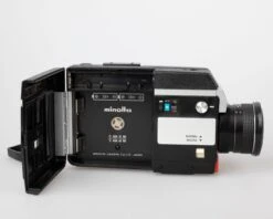 Minolta XL-400 Super 8 Movie Camera W/ Original Box And Manual(Minolta Xl 400 Super 8 Movie Camera W Original Box And Manual) -Vintage Camera Store minolta XL 400 super 8 camera w box 202304183661