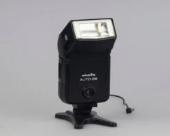 Minolta Auto Electroflash 28(Minolta Auto Electroflash 28)
