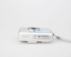 Minolta Dimage E323 Digicam W/ 3.2 MP CCD Sensor (uses AA Batteries And SD Memory Cards)(Minolta Dimage E323 Digicam W 3 2 Mp Ccd Sensor Uses Aa Batteries And Sd Memory Cards) -Vintage Camera Store minolta dimage e323 digicam 202304304094