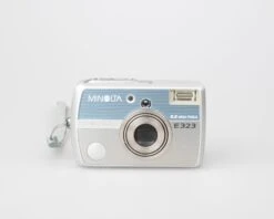 Minolta Dimage E323 Digicam W/ 3.2 MP CCD Sensor (uses AA Batteries And SD Memory Cards)(Minolta Dimage E323 Digicam W 3 2 Mp Ccd Sensor Uses Aa Batteries And Sd Memory Cards) -Vintage Camera Store minolta dimage e323 digicam 202304304101