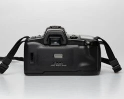 Minolta Dynax 500si 35mm Film SLR W/ 35-80mm Zoom (serial 95703408)(Minolta Dynax 500si 35mm Film Slr W 35 80mm Zoom Serial 95703408) -Vintage Camera Store minolta dynax 500si 35mm film SLR serial 95703408 20250417 1