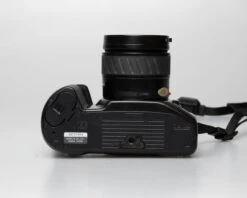 Minolta Dynax 500si 35mm Film SLR W/ 35-80mm Zoom (serial 95703408)(Minolta Dynax 500si 35mm Film Slr W 35 80mm Zoom Serial 95703408) -Vintage Camera Store minolta dynax 500si 35mm film SLR serial 95703408 20250417 2