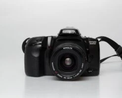 Minolta Dynax 500si 35mm Film SLR W/ 35-80mm Zoom (serial 95703408)(Minolta Dynax 500si 35mm Film Slr W 35 80mm Zoom Serial 95703408)