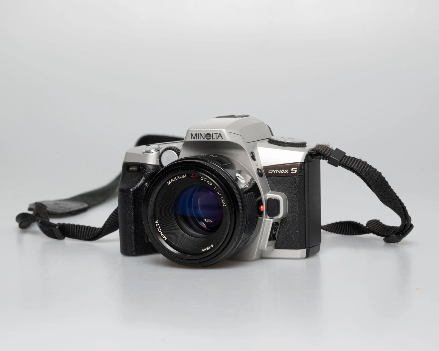 Minolta Dynax 5 35mm SLR W/ 50mm F1.7 Lens (serial 01101077) | Film🎞tested(Minolta Dynax 5 35mm Slr W 50mm F1 7 Lens Serial 01101077 Film🎞tested) - Image 14