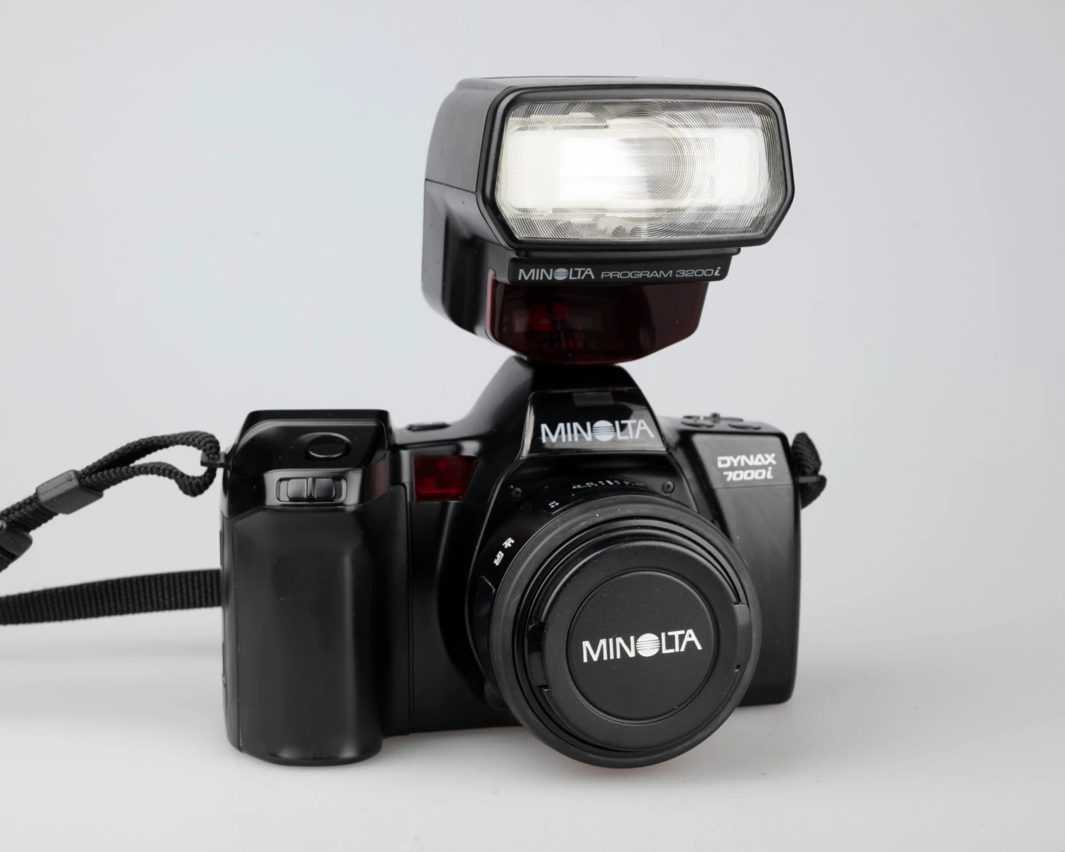 Minolta Dynax 7000i 35mm SLR Set W/ 50mm F1.7 Lens + 3200i Flash(Minolta Dynax 7000i 35mm Slr Set W 50mm F1 7 Lens 3200i Flash) 5 Minolta Dynax 7000i 35mm SLR Set W/ 50mm F1.7 Lens + 3200i Flash(Minolta Dynax 7000i 35mm Slr Set W 50mm F1 7 Lens 3200i Flash) - Image 5