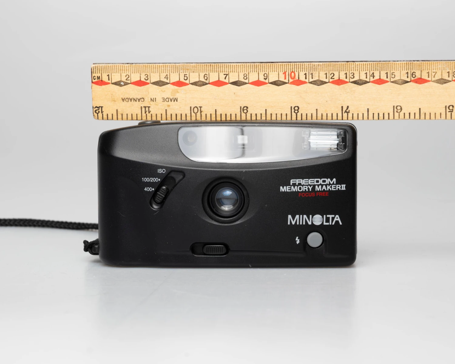 Minolta Freedom Memory Maker II 35mm Film Camera (serial 37573873)(Minolta Freedom Memory Maker Ii 35mm Film Camera Serial 37573873) - Image 2