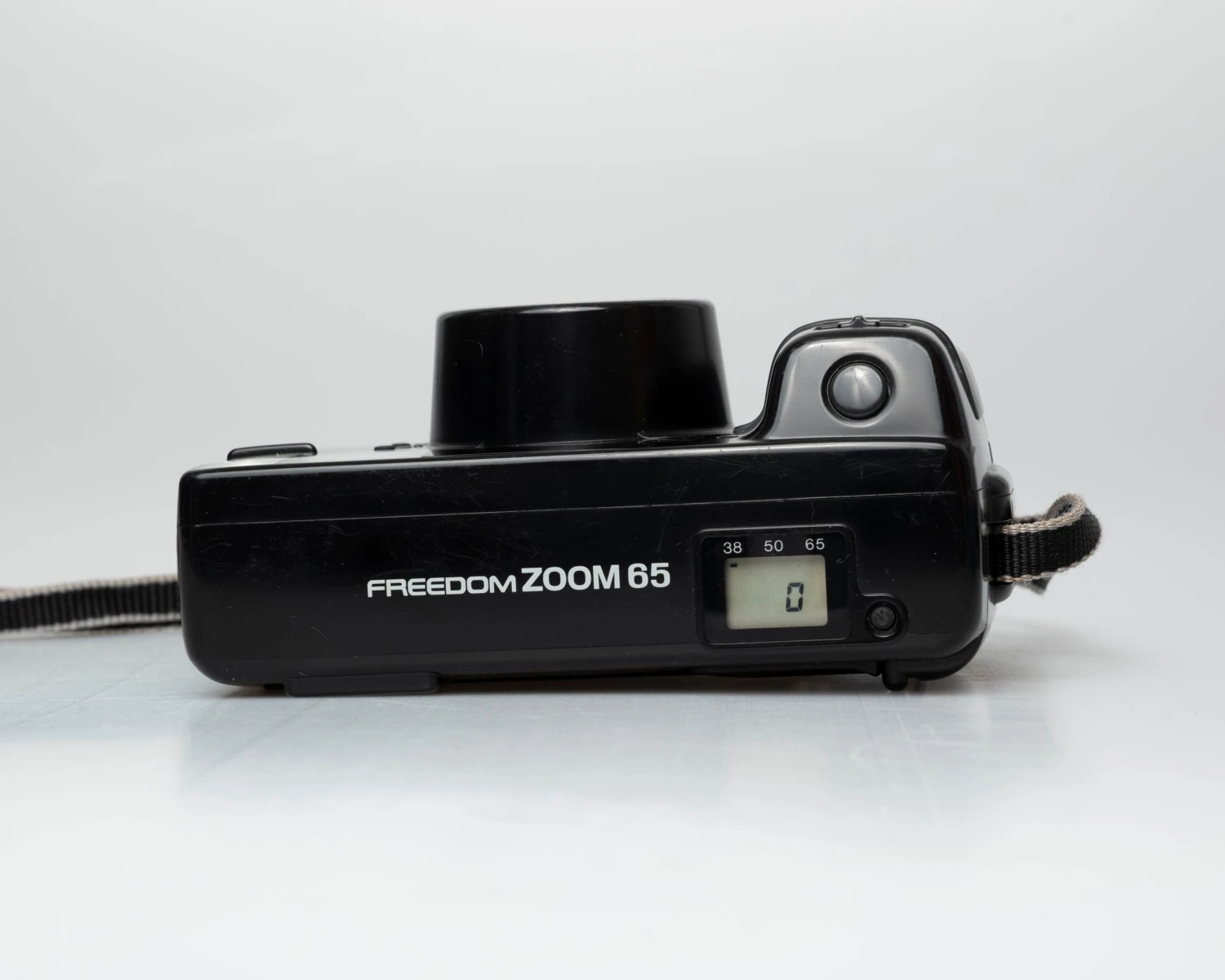Minolta Freedom Zoom 65 35mm Camera (serial 93315226)(Minolta Freedom Zoom 65 35mm Camera Serial 93315226) - Image 8