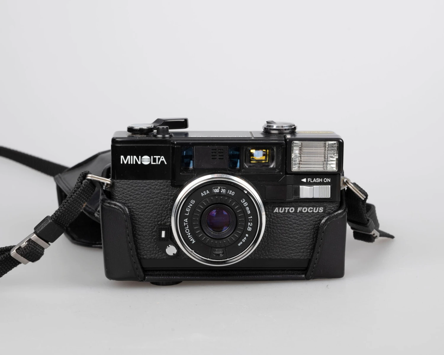 Minolta Hi-Matic AF2 35mm Camera W/ Case (serial 2897257) | Film🎞tested(Minolta Hi Matic Af2 35mm Camera W Case Serial 2897257) 11 Minolta Hi-Matic AF2 35mm Camera W/ Case (serial 2897257) | Film🎞tested(Minolta Hi Matic Af2 35mm Camera W Case Serial 2897257) - Image 11