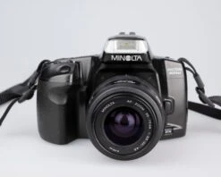 Minolta Maxxum 300si 35mm Film SLR W/ 35-70mm Lens + Manual(Minolta Maxxum 300si 35mm Film Slr W 35 70mm Lens Manual) -Vintage Camera Store minolta maxxum 300si serial94509025 202211052058