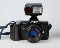Minolta Maxxum 7000 35mm Film SLR W/ 50mm F1.7 Lens + 1800AF Flash (serial 37101091)(Minolta Maxxum 7000 35mm Film Slr W 50mm F 17 Lens 1800af Flash Serial 37101091) -Vintage Camera Store minolta maxxum 7000 35mm SLR serial 37101091 202304193757