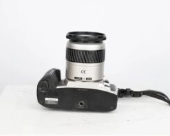 Minolta Maxxum XTsi 35mm Film SLR W/ 28-80mm Lens + Minolta Camera Bag + Remote Control (serial 94009570)(Minolta Maxxum Xtsi 35mm Film Slr W 28 80mm Lens Minolta Camera Bag Serial 94009570) -Vintage Camera Store minolta maxxum XTsi 35mm slr film Camera outfit with bag serial 94009570 202311035705