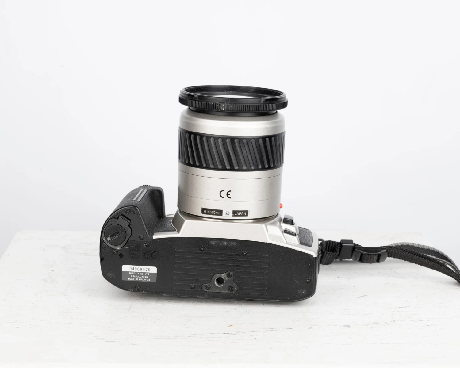 Minolta Maxxum XTsi 35mm Film SLR W/ 28-80mm Lens + Minolta Camera Bag + Remote Control (serial 94009570)(Minolta Maxxum Xtsi 35mm Film Slr W 28 80mm Lens Minolta Camera Bag Serial 94009570) - Image 12