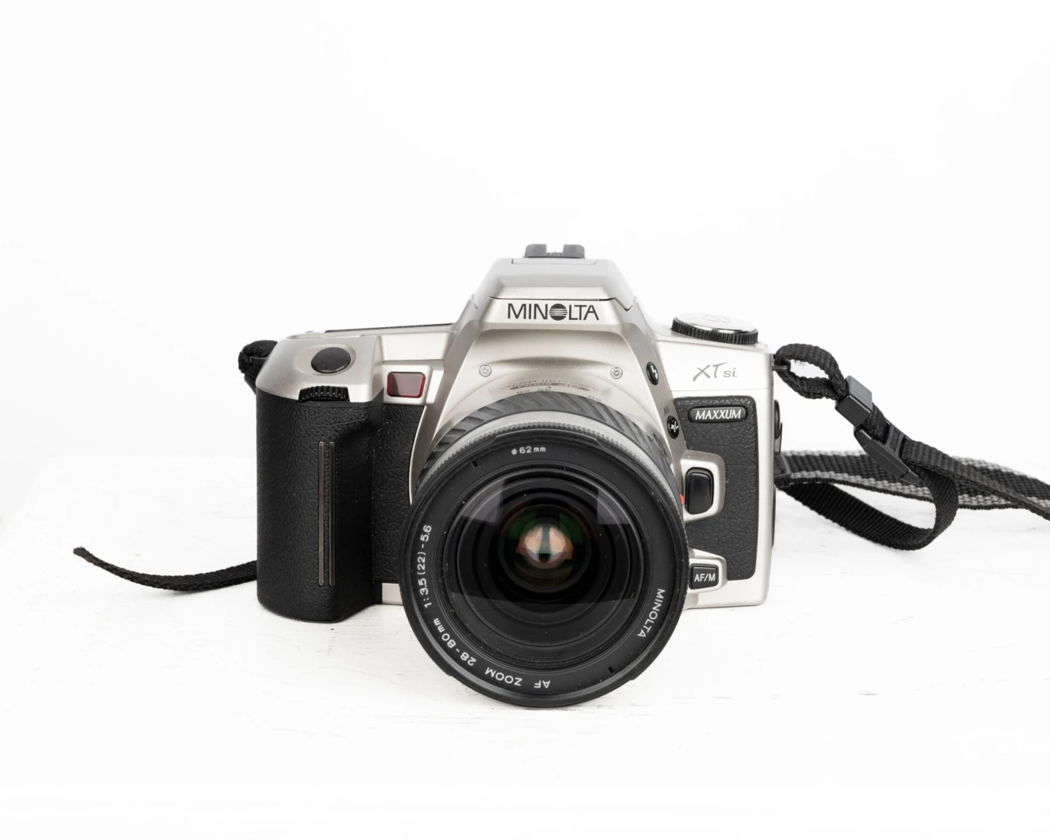 Minolta Maxxum XTsi 35mm Film SLR W/ 28-80mm Lens + Minolta Camera Bag + Remote Control (serial 94009570)(Minolta Maxxum Xtsi 35mm Film Slr W 28 80mm Lens Minolta Camera Bag Serial 94009570) - Image 3