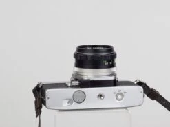 Minolta SRT 101 35mm SLR W/MC Rokkor PF 55mm F1.7 Lens + Ever-ready Case(Minolta Srt 101 35mm Slr W Mc Rokkor Pf 55mm F1 7 Lens Ever Ready Case) -Vintage Camera Store minolta srt 101 serial 1866099 20211215008